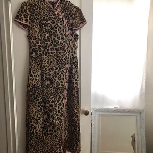Leopard-print dress